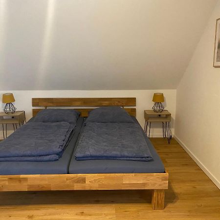 Ferienhaus Sieglinde Mit Deichblick Emden Eksteriør billede
