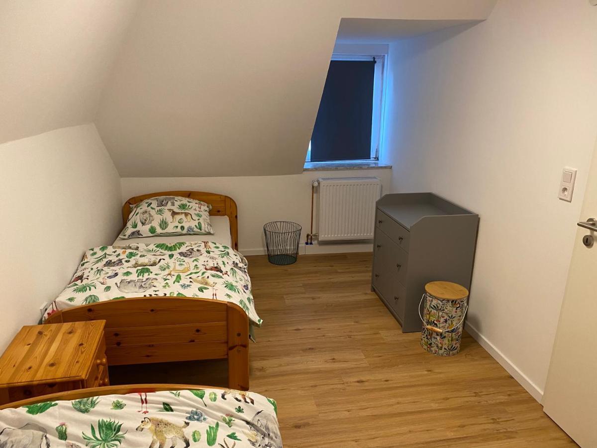 Ferienhaus Sieglinde Mit Deichblick Emden Eksteriør billede