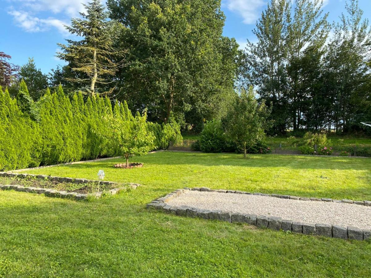 Ferienhaus Sieglinde Mit Deichblick Emden Eksteriør billede